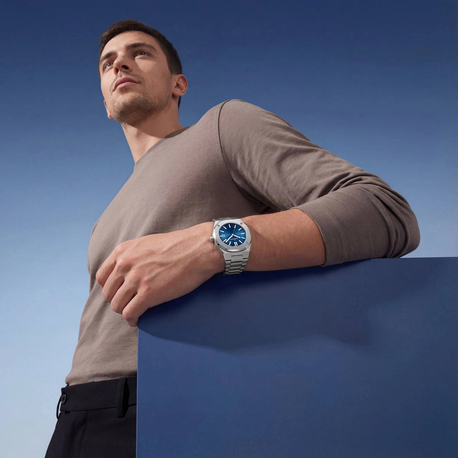 AURORA TWILIGHT Analog Blue